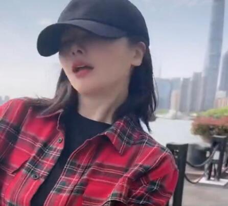 姜文第一任老婆左小青(姜文和前妻左小青离婚原因曝光)